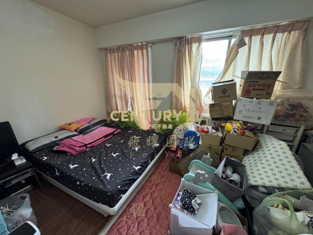 【楊梅蘋果村】大地坪別墅室內停車