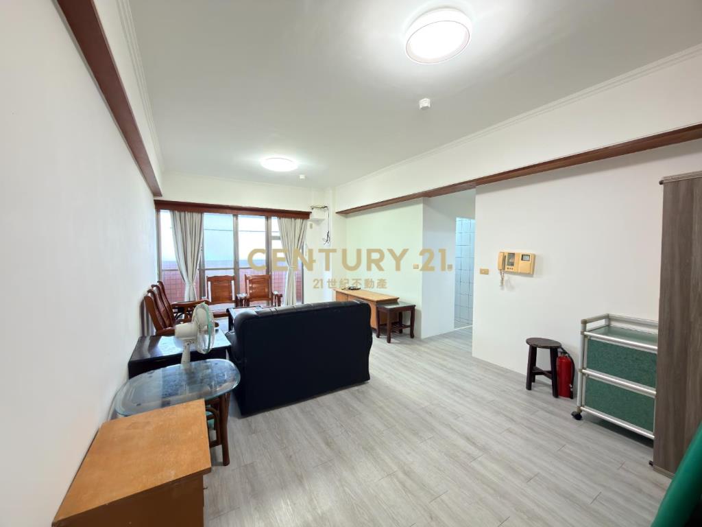 楊梅體育園區景觀三房車