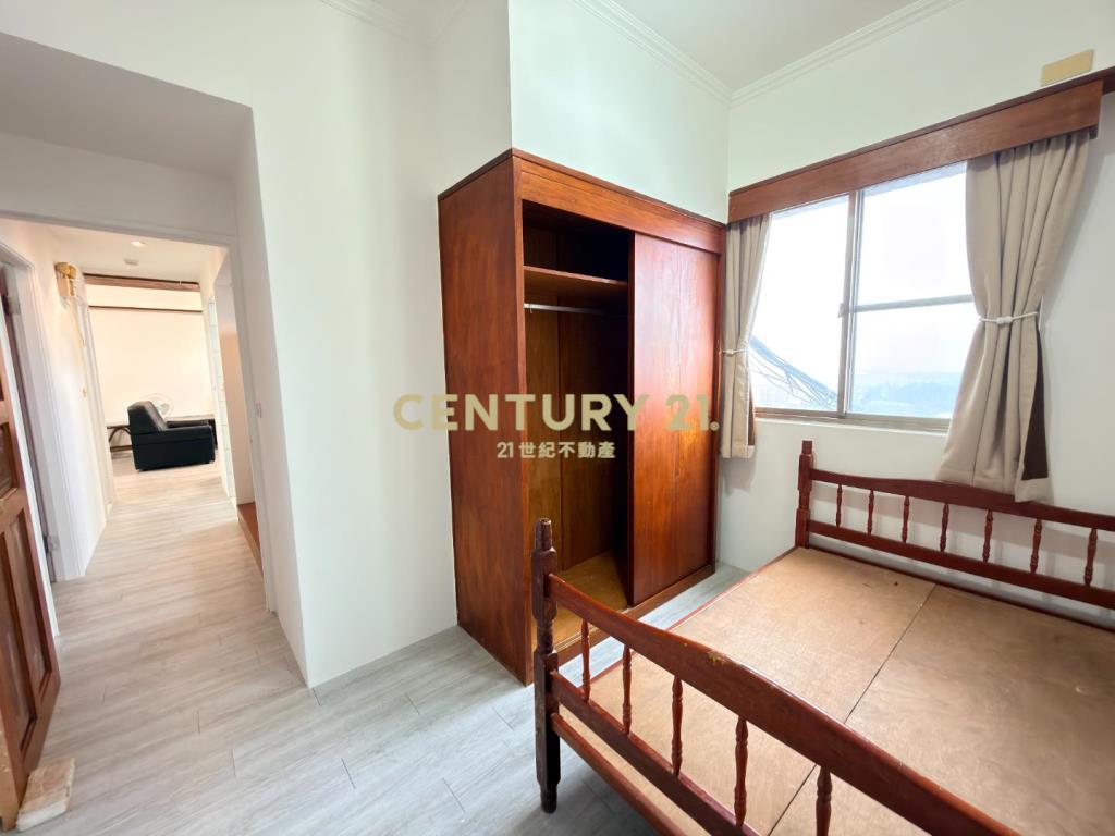 楊梅體育園區景觀三房車