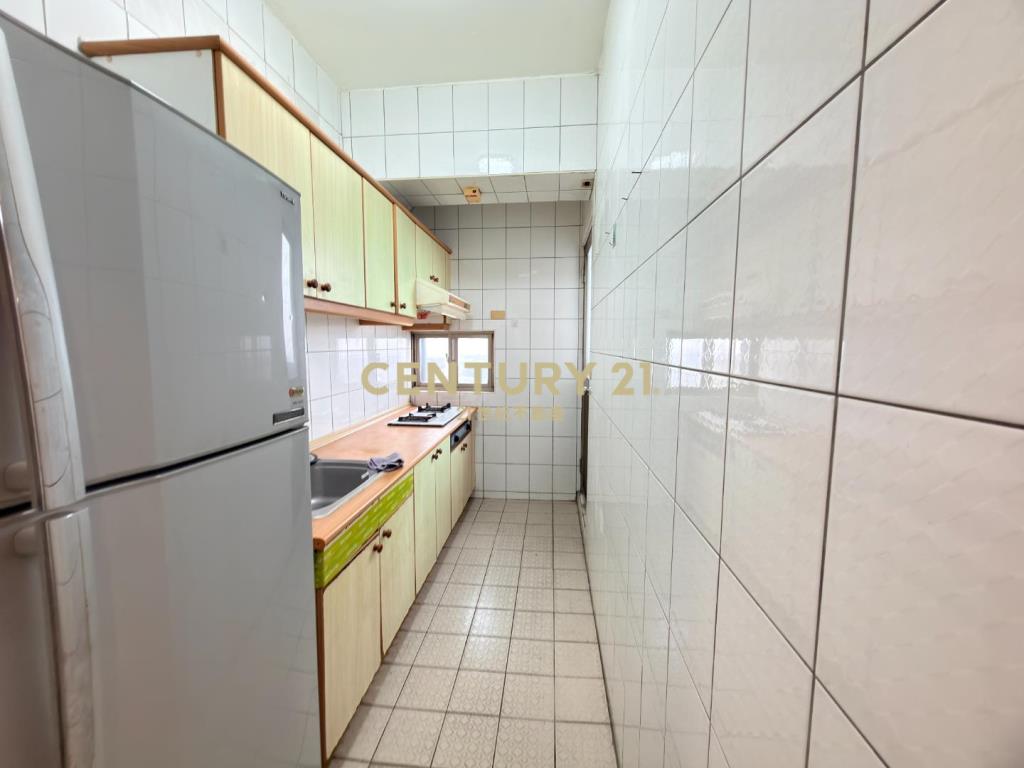 楊梅體育園區景觀三房車