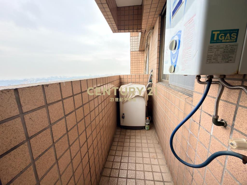 楊梅體育園區景觀三房車