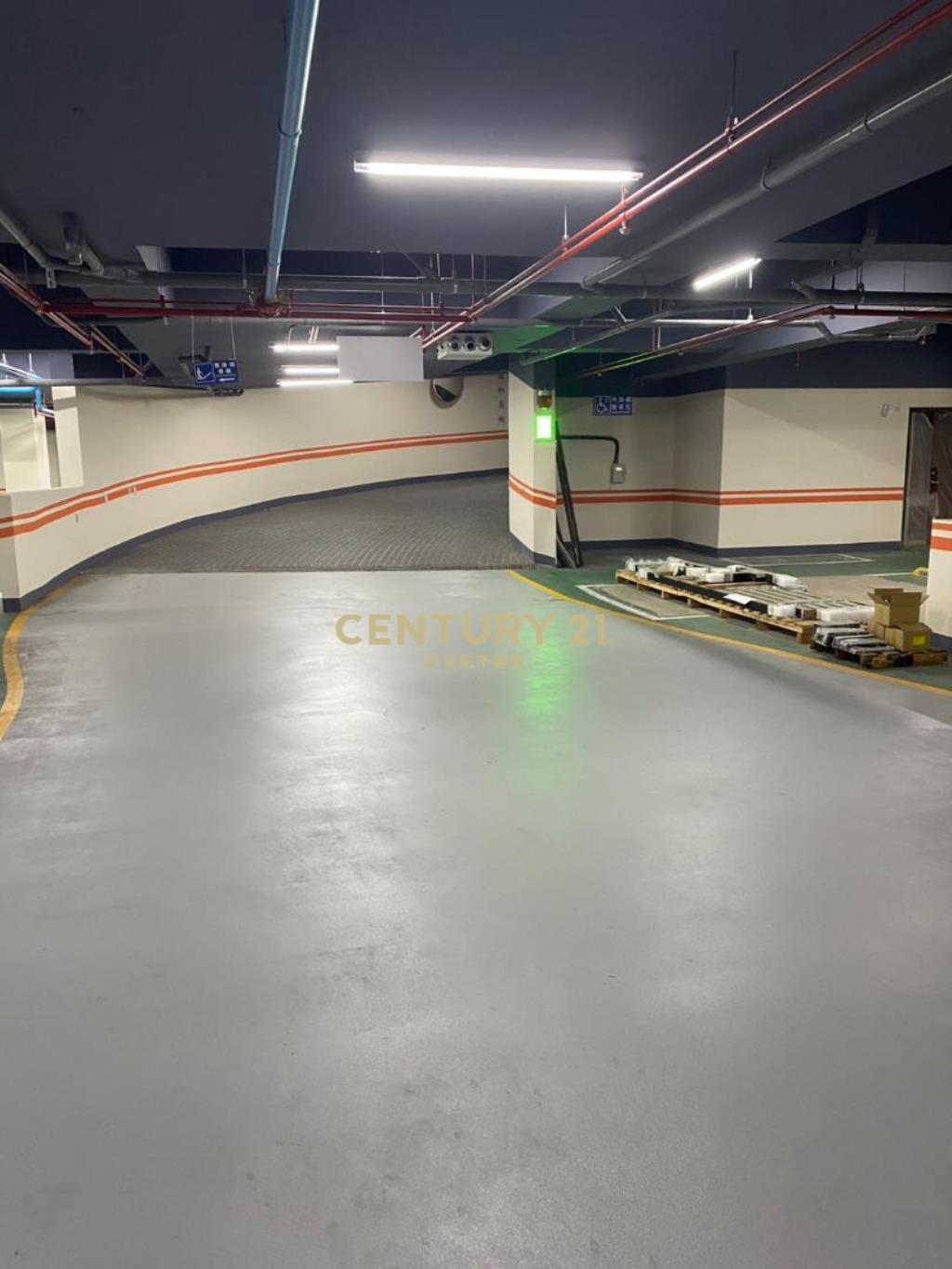 租機捷A20站前商機全新一樓店面