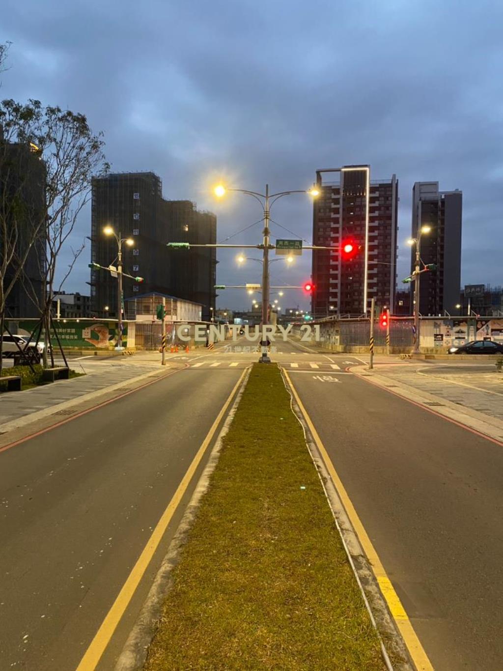 租機捷A20站前商機全新一樓店面