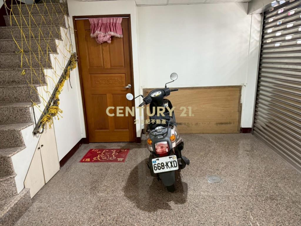 平鎮邊間透天收租五套房