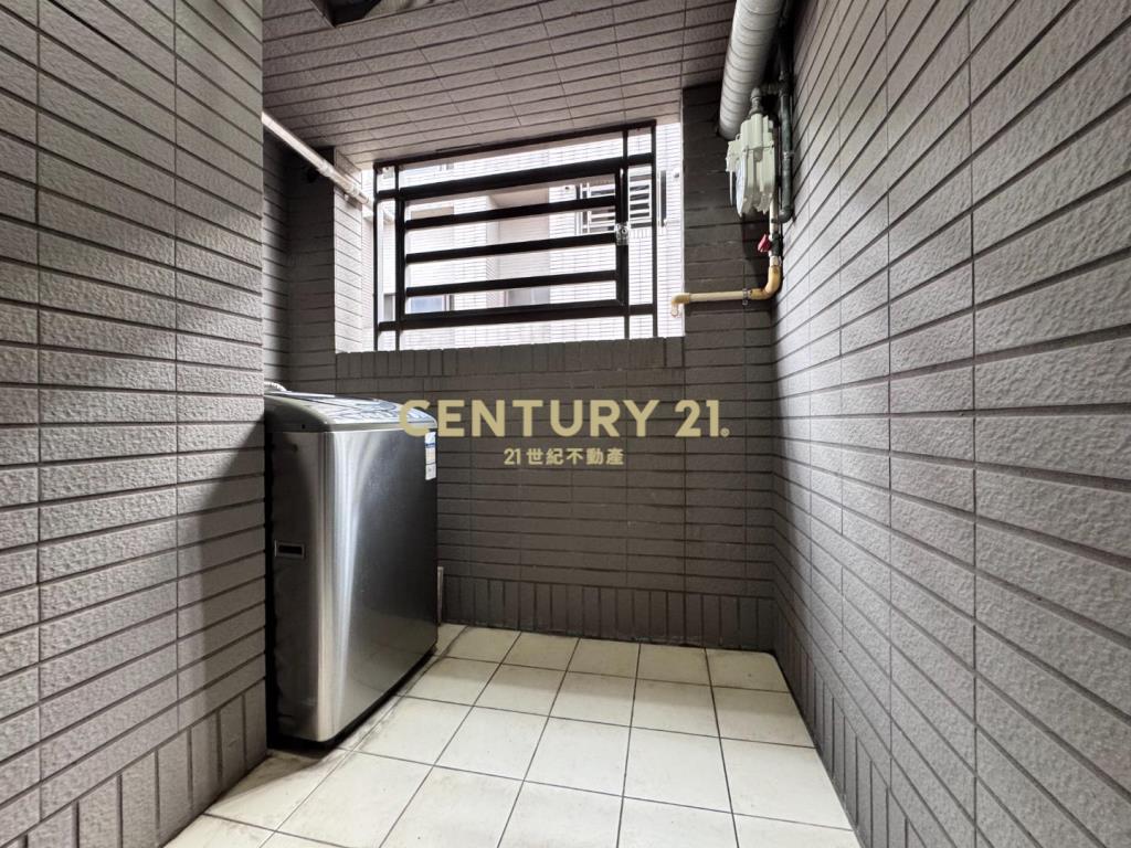 楊梅金山街高樓層視野戶2房車