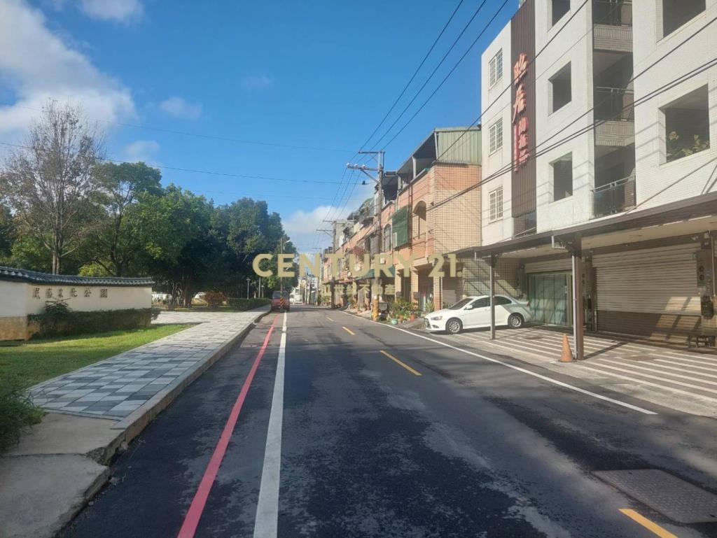 (專任)平鎮南勢國小公園旁6房雙車位別墅