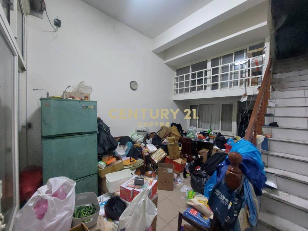 (專任)平鎮南勢國小公園旁6房雙車位別墅