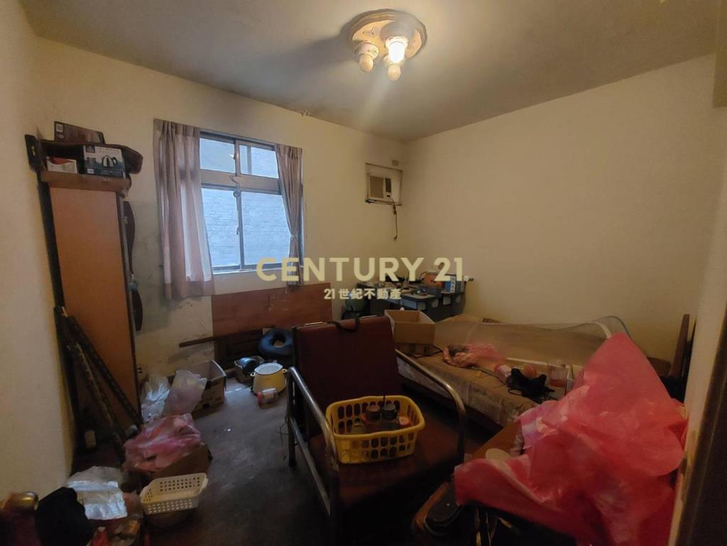 (專任)平鎮南勢國小公園旁6房雙車位別墅