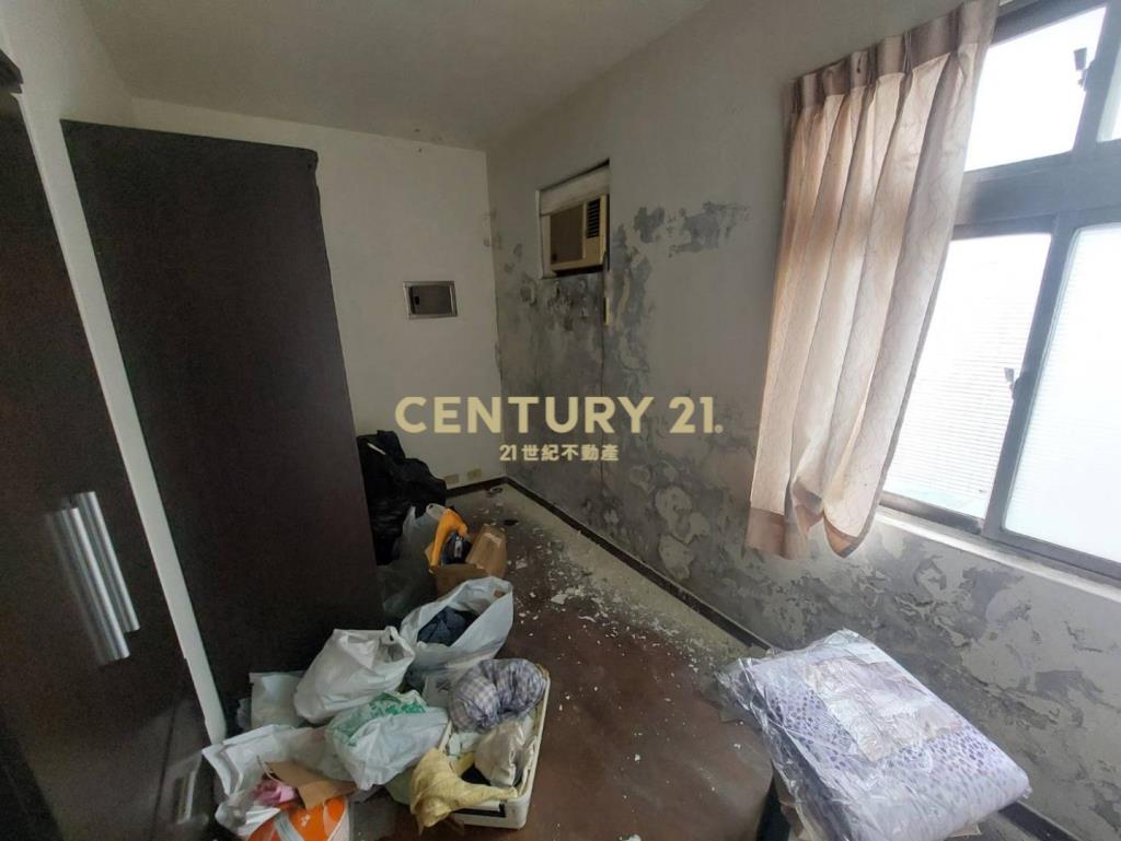 (專任)平鎮南勢國小公園旁6房雙車位別墅