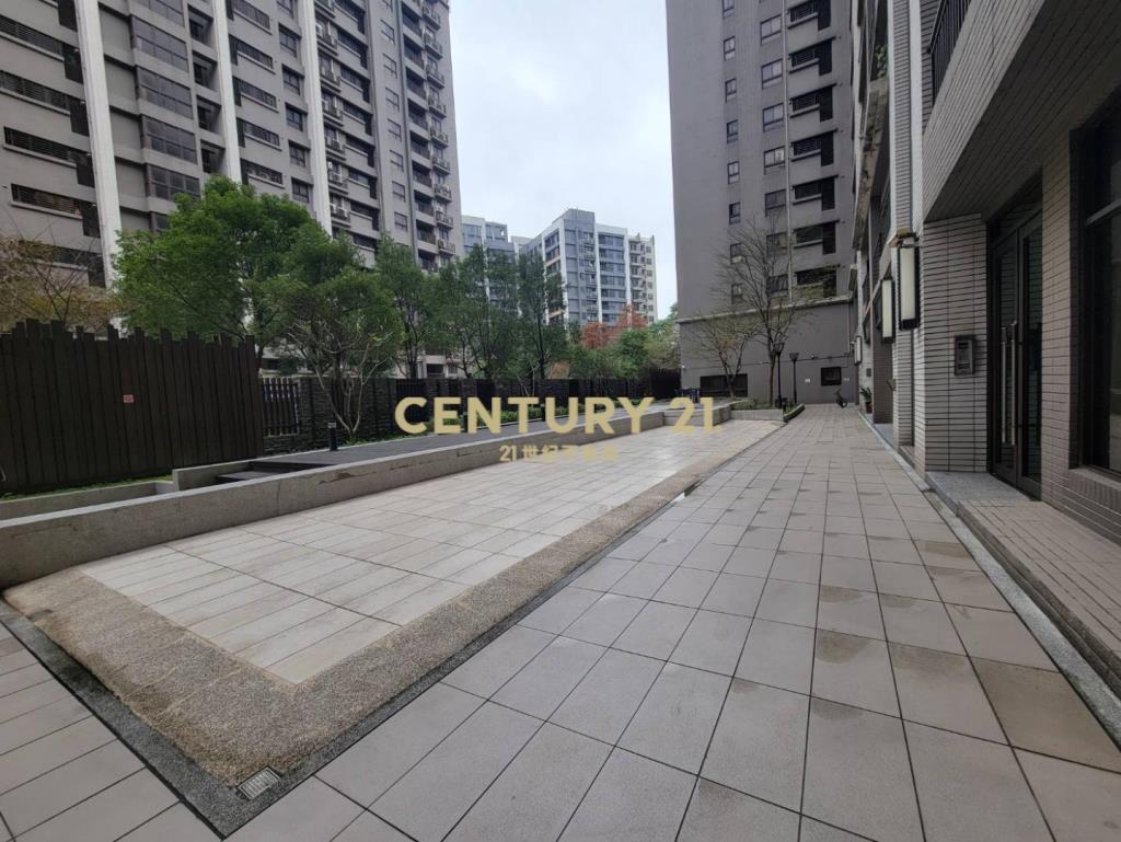 近楊明國小/景觀二房車