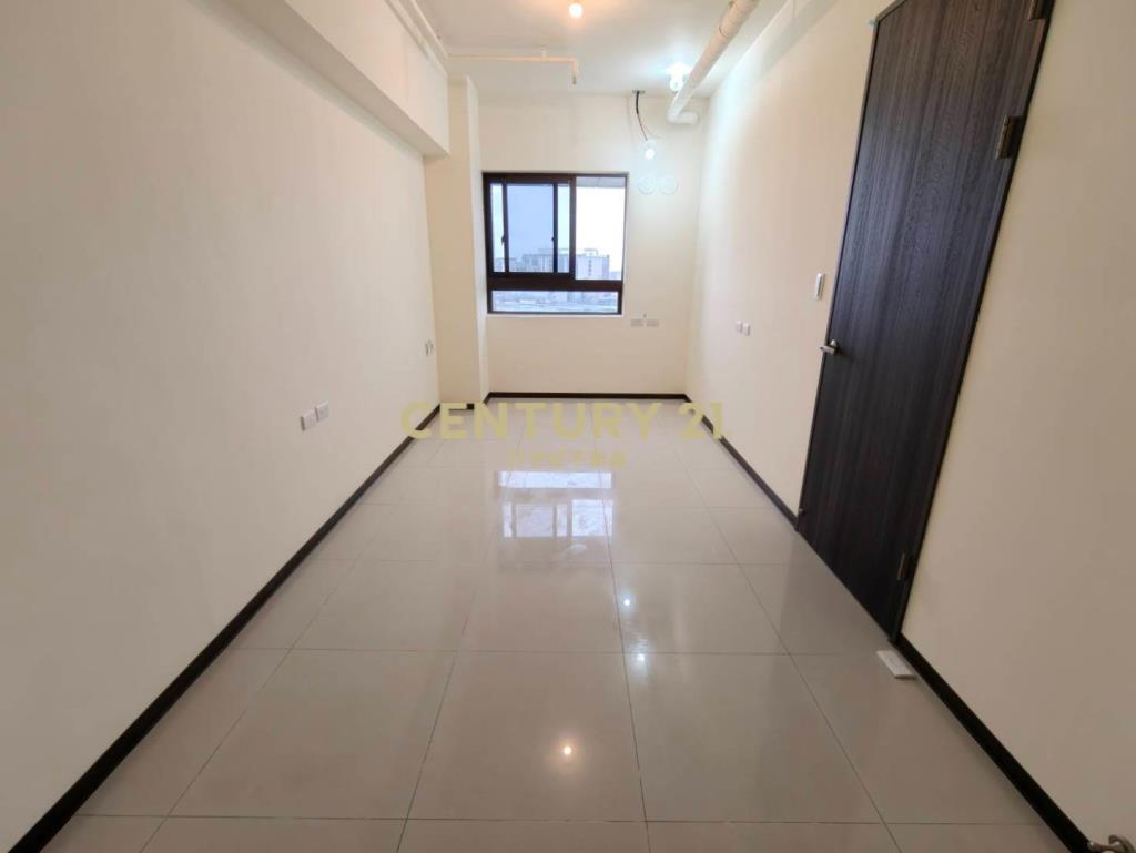 高鐵站前250米-景觀3房車