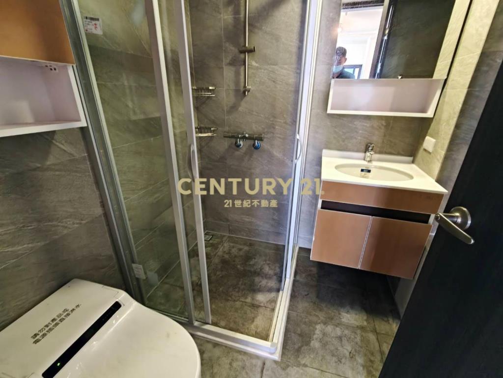 高鐵站前250米-景觀3房車