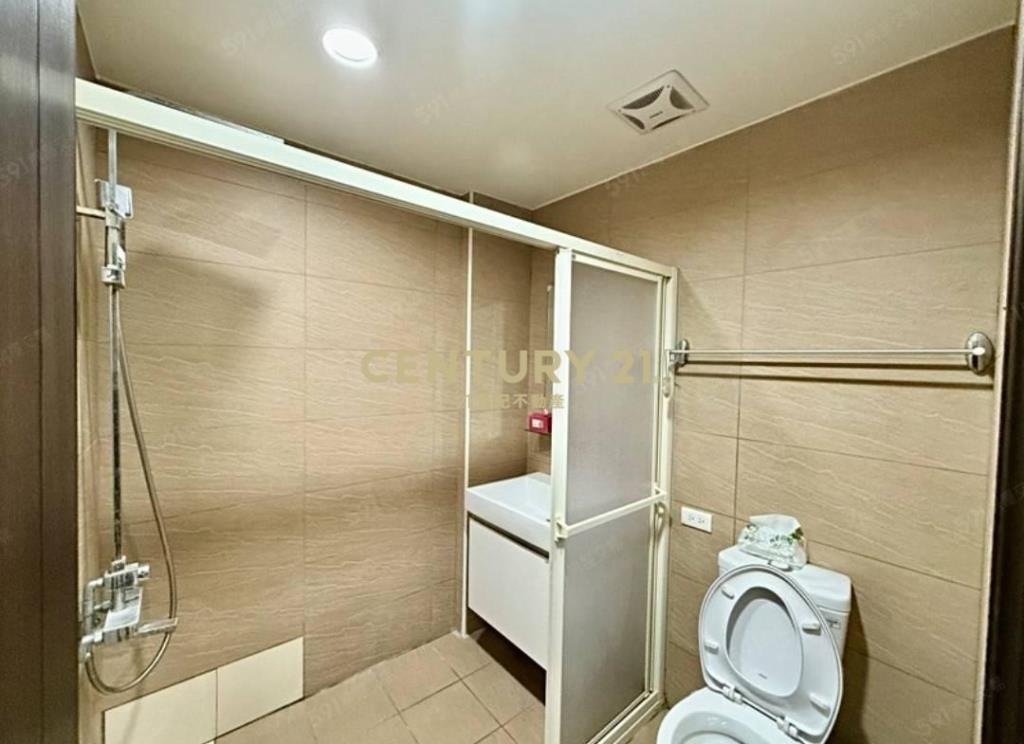 中壢區公所(大面寬大地坪)稀有別墅