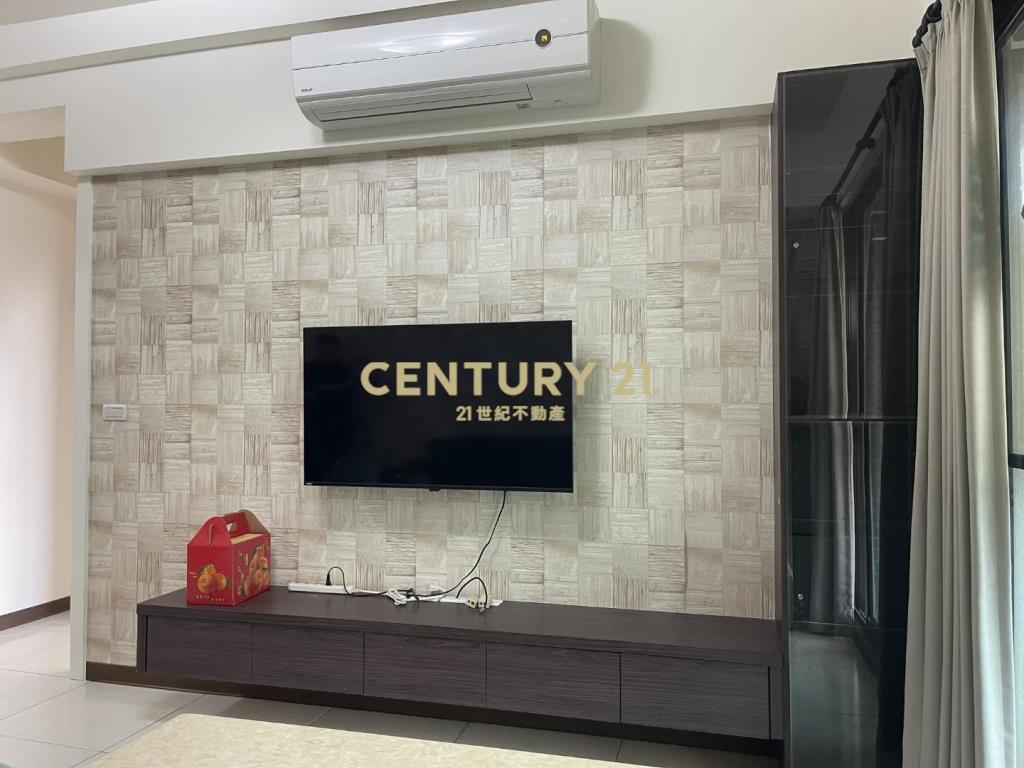 草漯華廈三房車