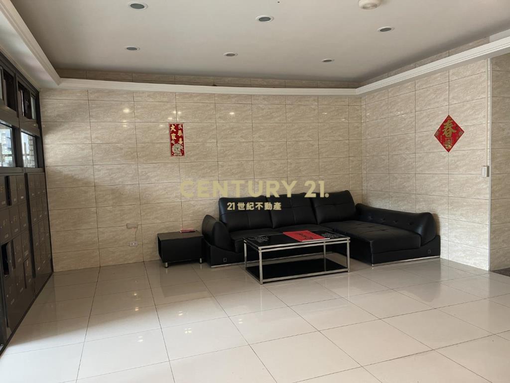 草漯華廈三房車