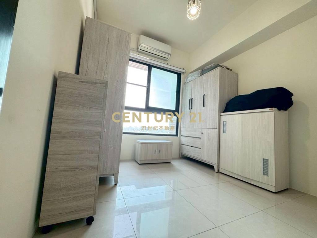 中壢~日式北歐風~2房+平面車位