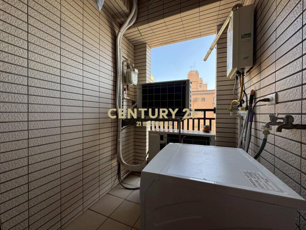 中壢~日式北歐風~2房+平面車位