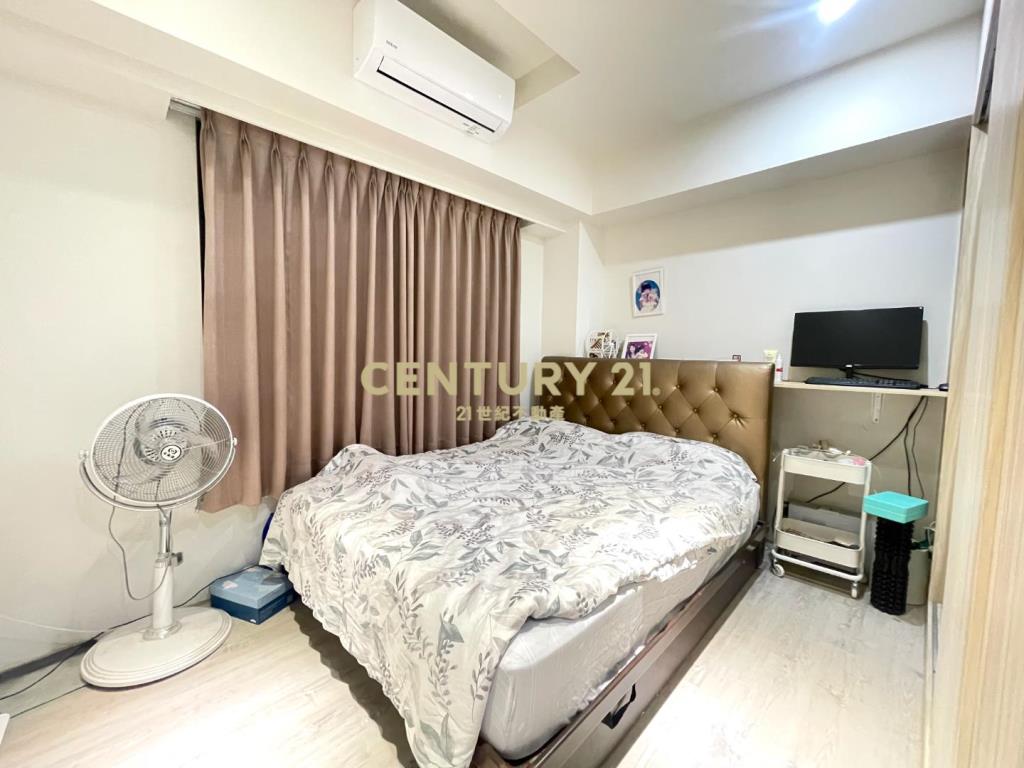 過嶺佳泰超級郡大露台二房車