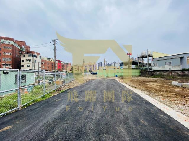 楊梅交流道買農地&送全新倉庫*A*