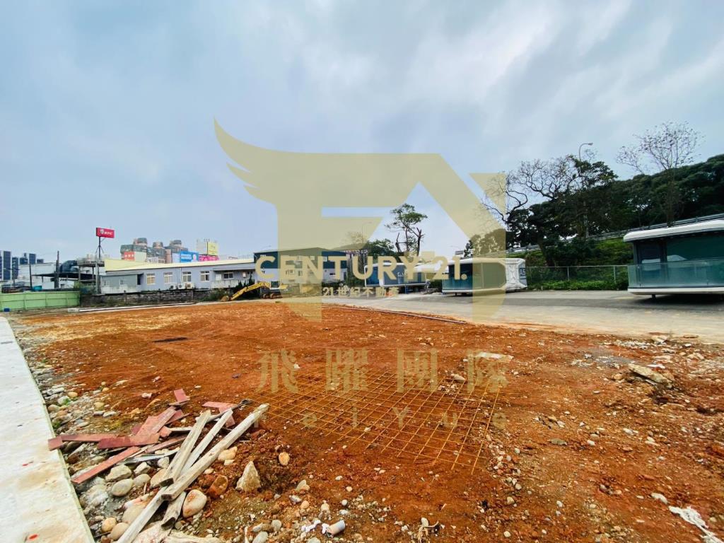 楊梅交流道買農地&送全新倉庫*A*