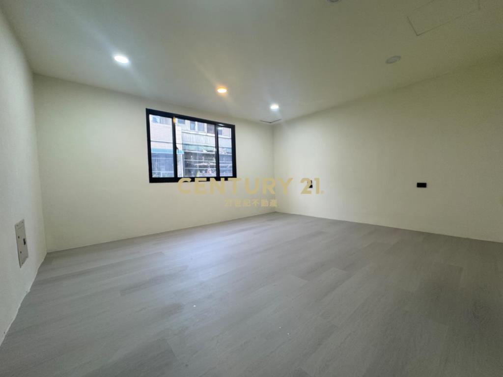 東安雙學區全新整理室內停車美透天