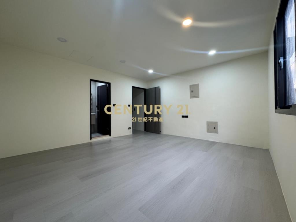 東安雙學區全新整理室內停車美透天