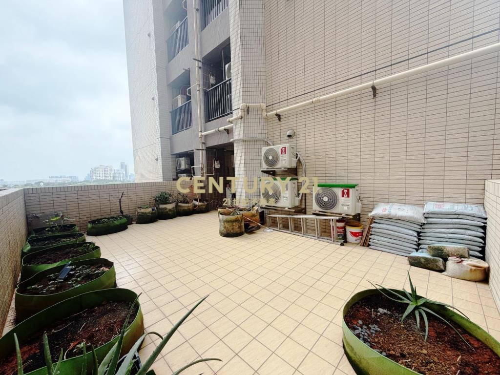 大園客運園區、景觀兩房車、還送大露臺