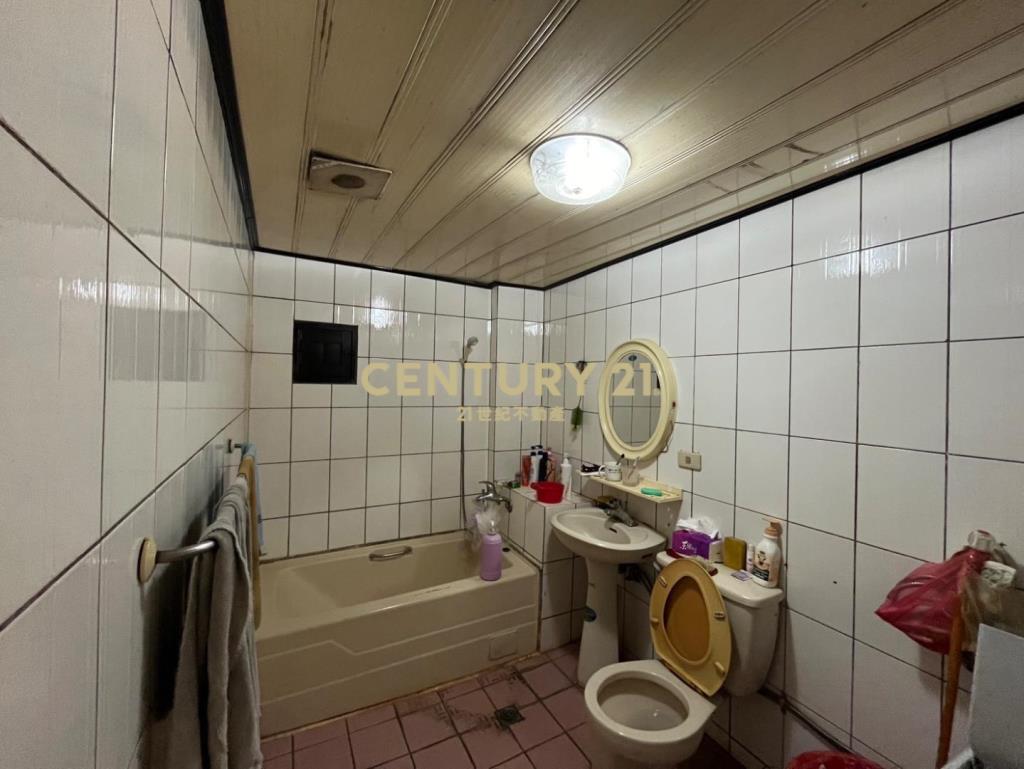 近中壢中正國小旁電梯華廈