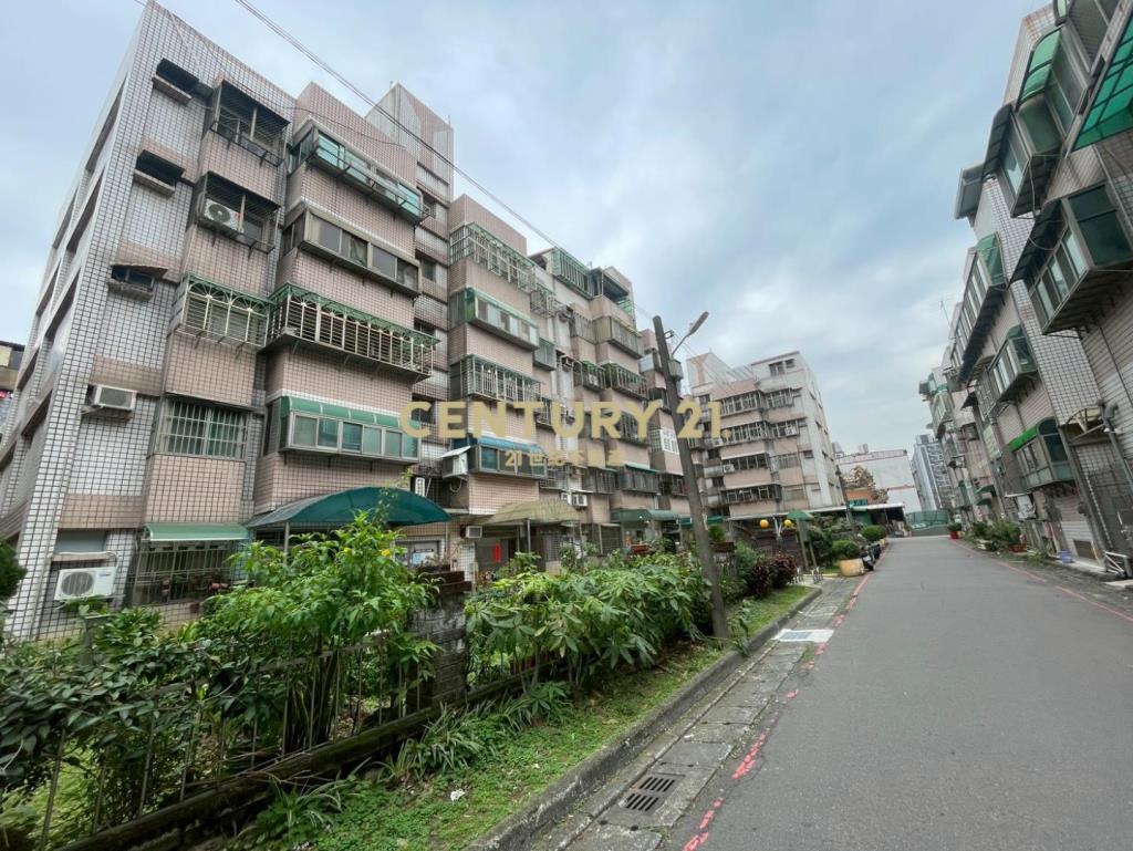 鳳鳴三元市場旁3房電梯雙車位