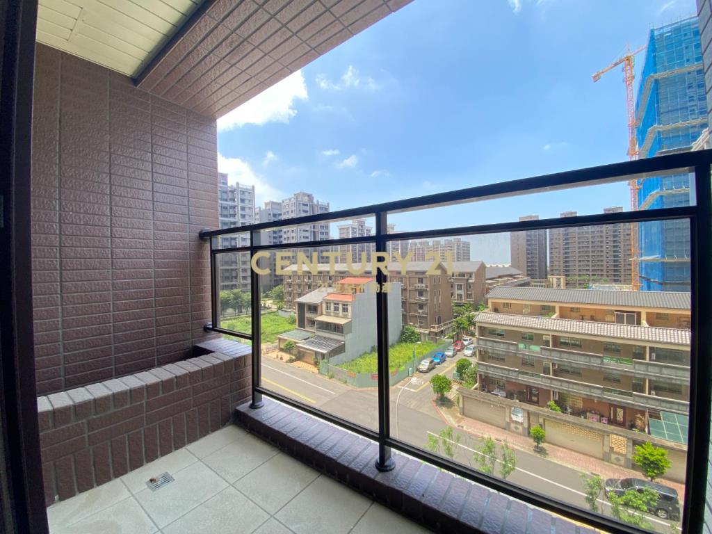 【專任】過嶺傳佳緻全新3房車