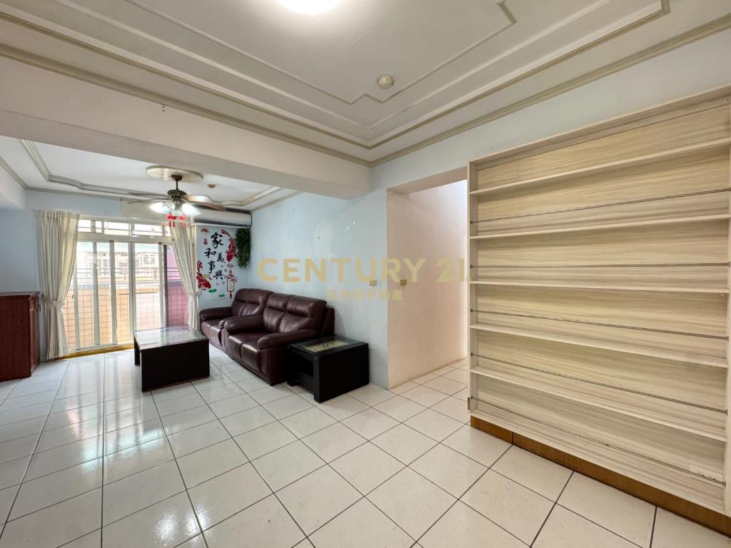 大漢新台北學區宅四車房