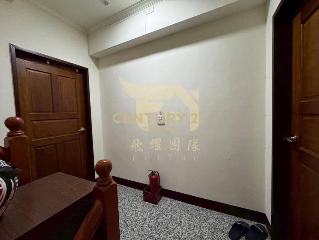 【楊梅埔心】近交流道7套房收租透天