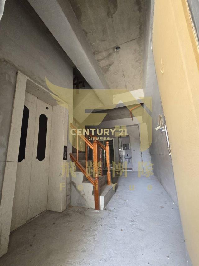 【中壢健保局】【全新建造】【電梯透天】