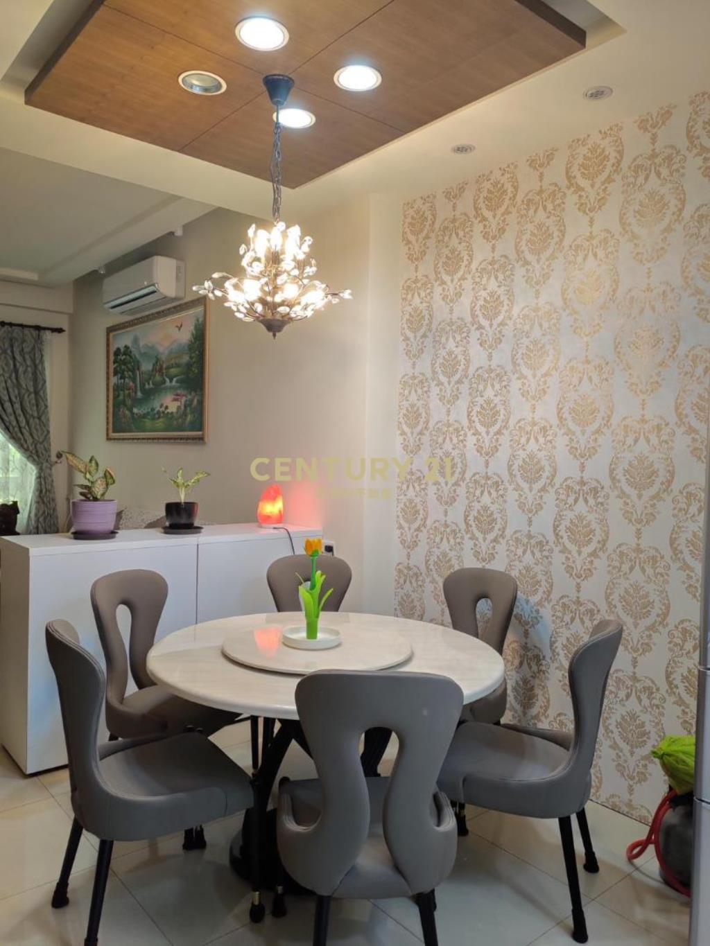 獨家銷售-中壢福鎮二期精美裝潢大車位別墅