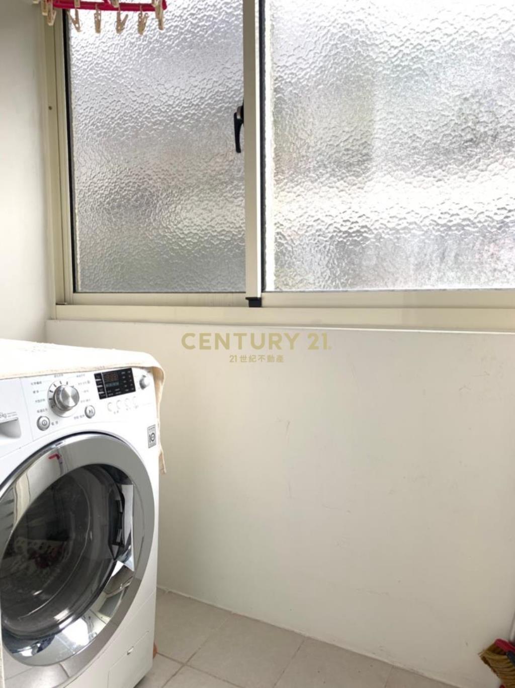 南京三民捷運站~低總價2套房公寓