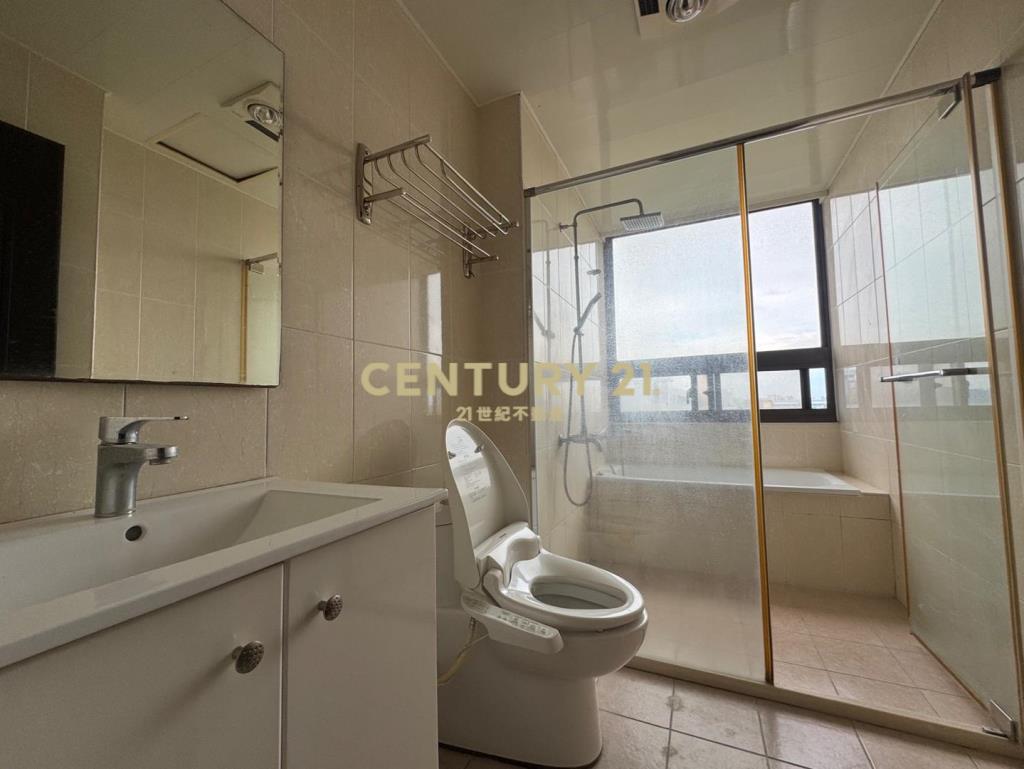 鴻築吾江四房雙車位