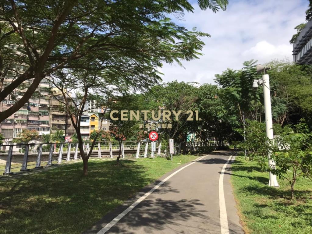 鴻築吾江四房雙車位