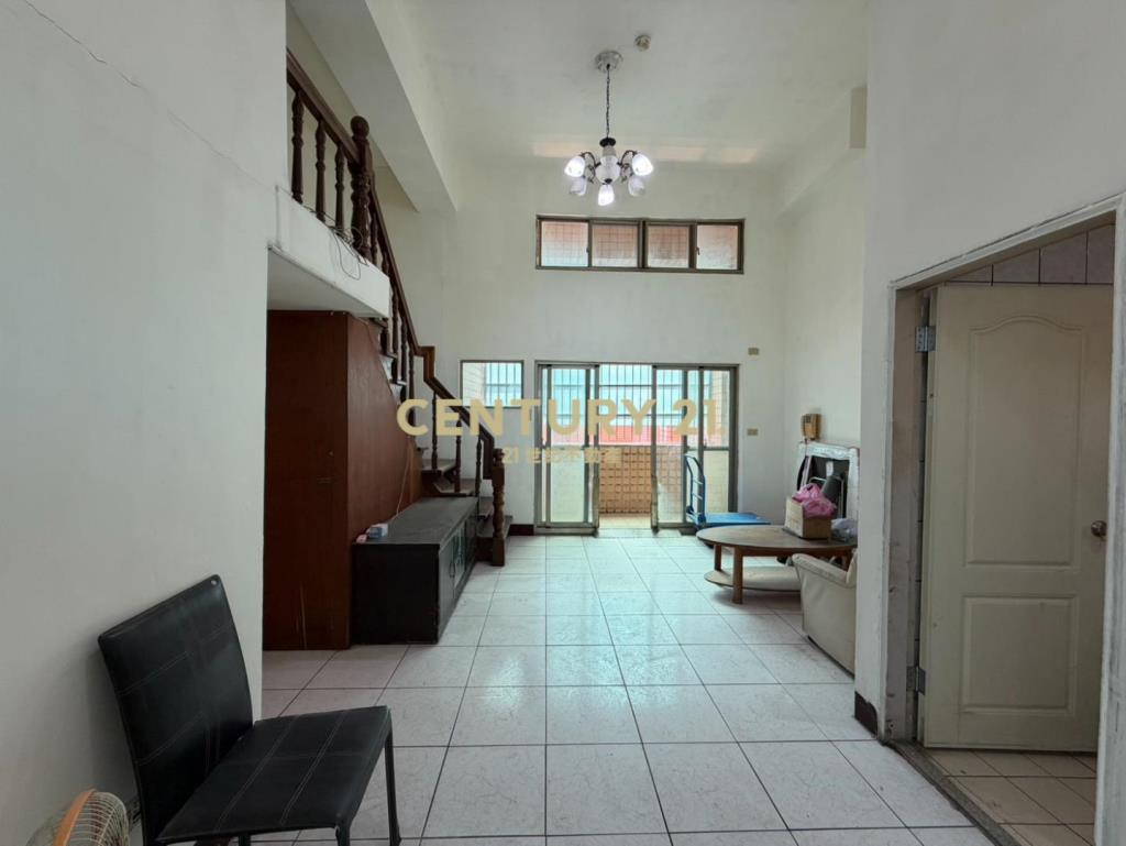 近高榮工業區低總價4房美華廈