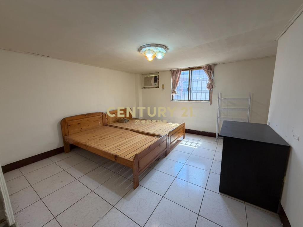 近高榮工業區低總價4房美華廈