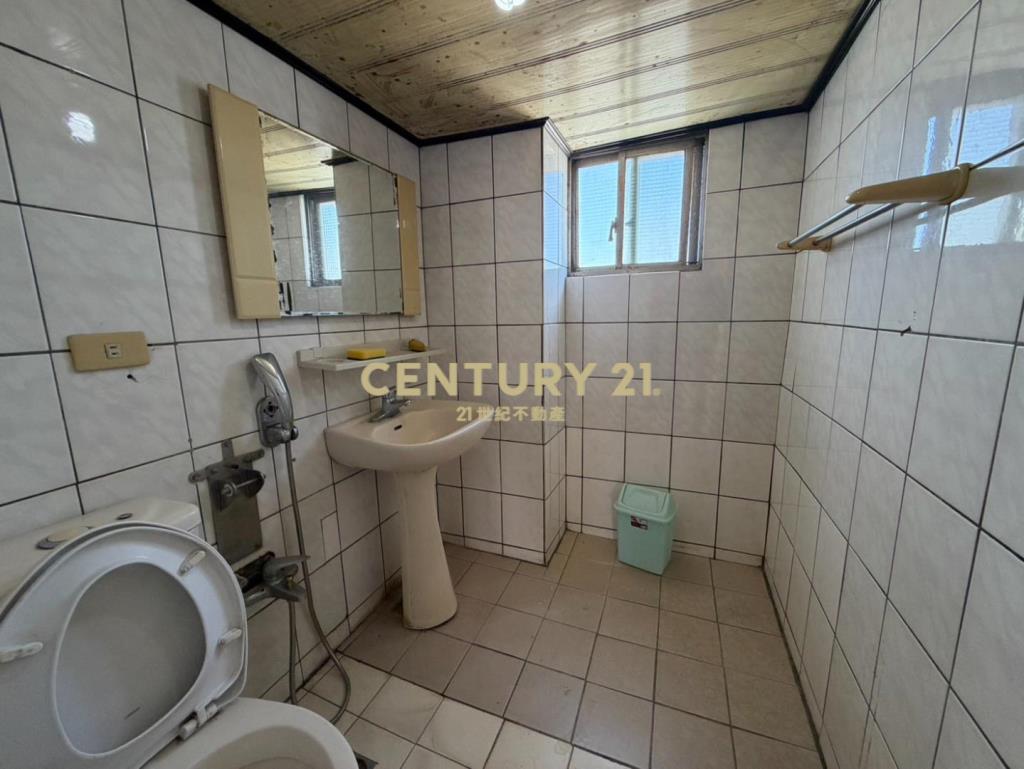 近高榮工業區低總價4房美華廈