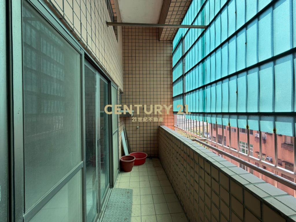 近高榮工業區低總價4房美華廈