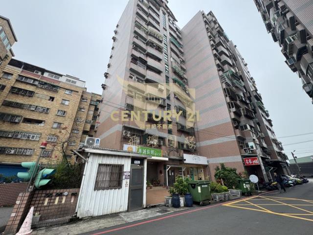 八德廣豐新天地旁~交流道低總價三房