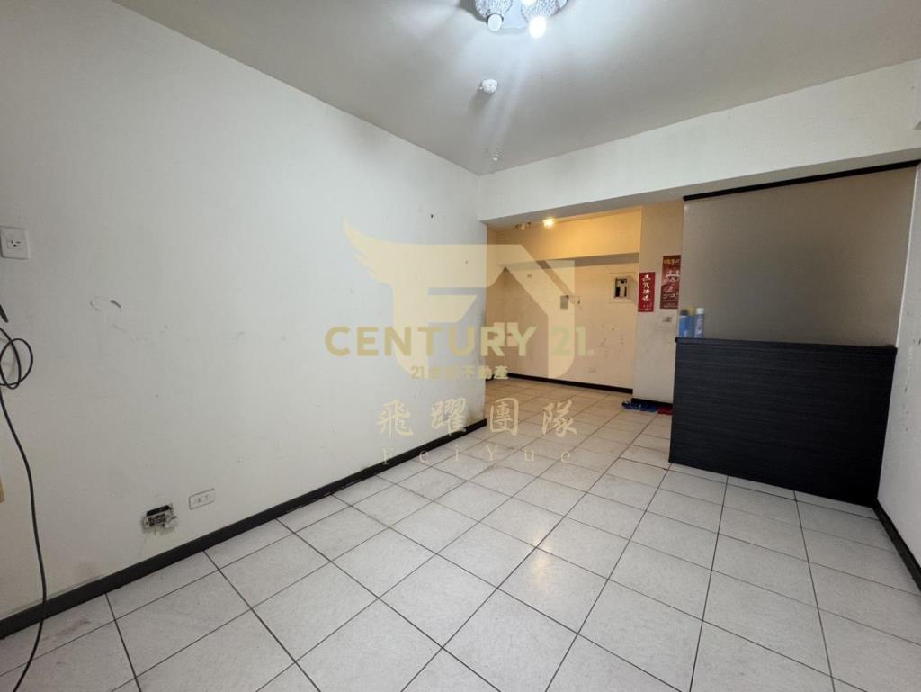 八德廣豐新天地旁~交流道低總價三房