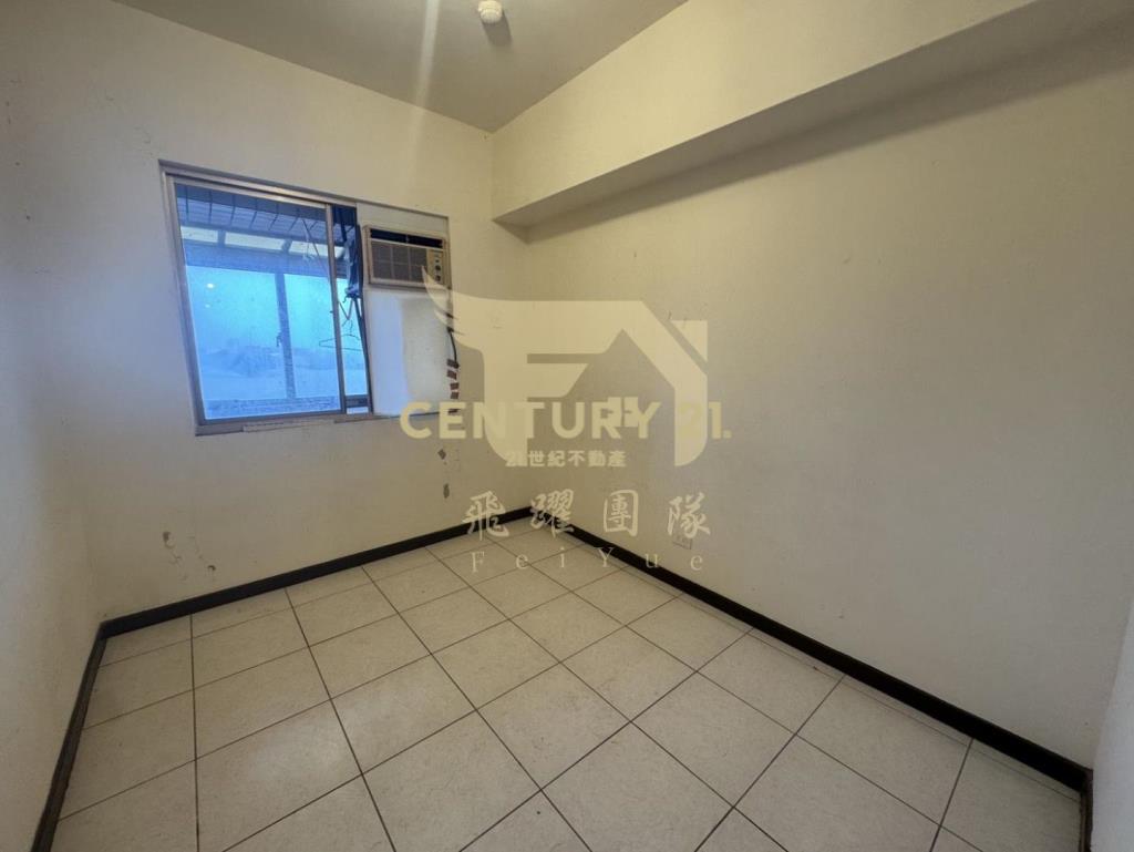 八德廣豐新天地旁~交流道低總價三房