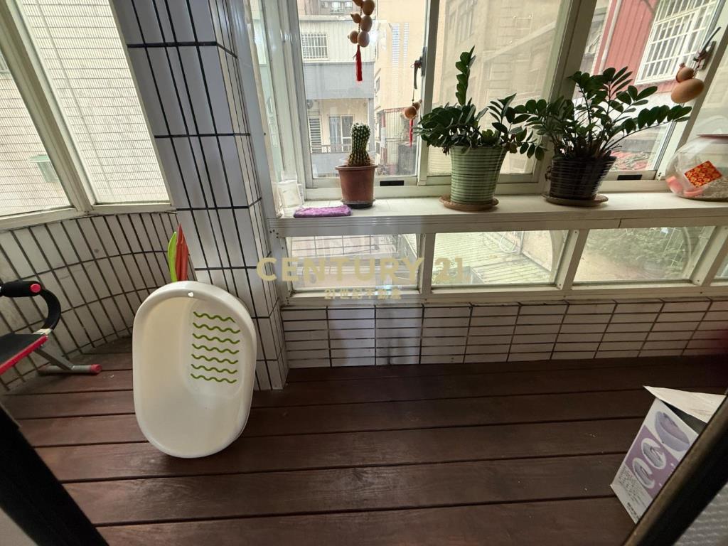 文化國小大地坪-庭院車庫面寬透天