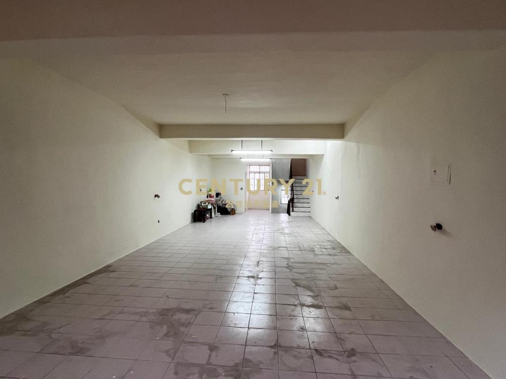 龍潭中興商圈活巷透天