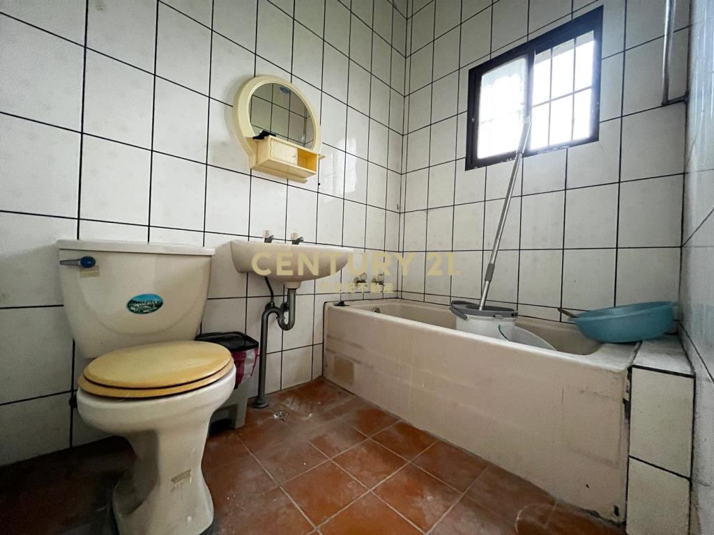 龍潭中興商圈活巷透天