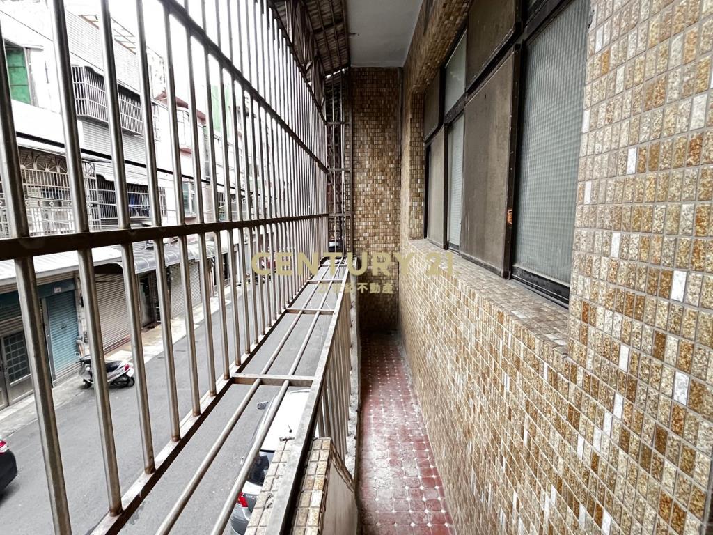 龍潭中興商圈活巷透天