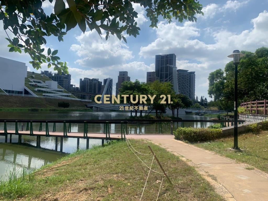 A19超大面寬三面臨路優美角建地