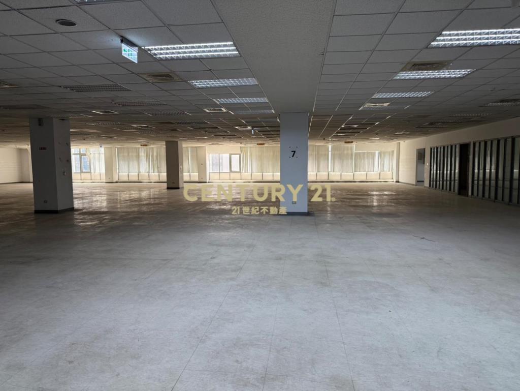 正中壢工業區新穎的廠辦